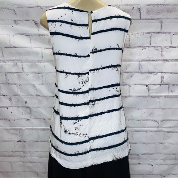 Suki + Solaine Ink Print top size Large - Picture 2 of 7